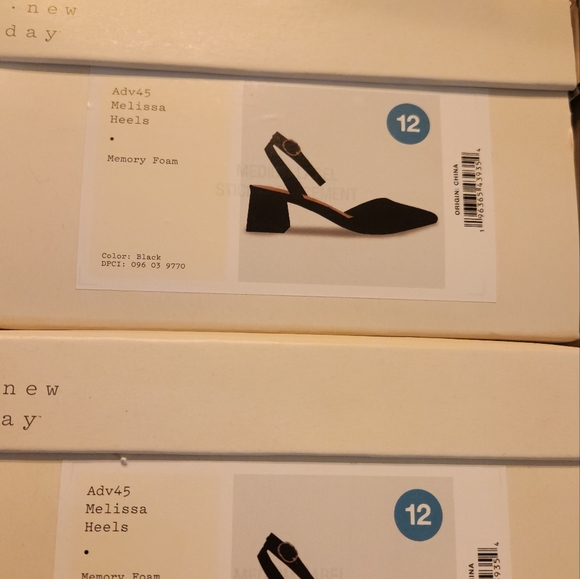 ✨️💕NIB A New Day Melissa Black Pumps Heels Memory foam 2.25 inch heel - Picture 7 of 9